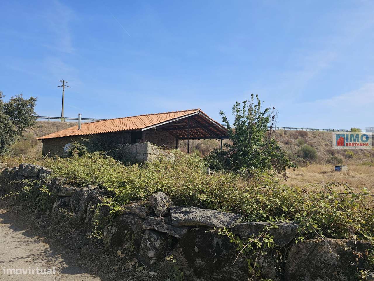 Quinta com moradia V2 legalizada - Grande imagem: 2/20