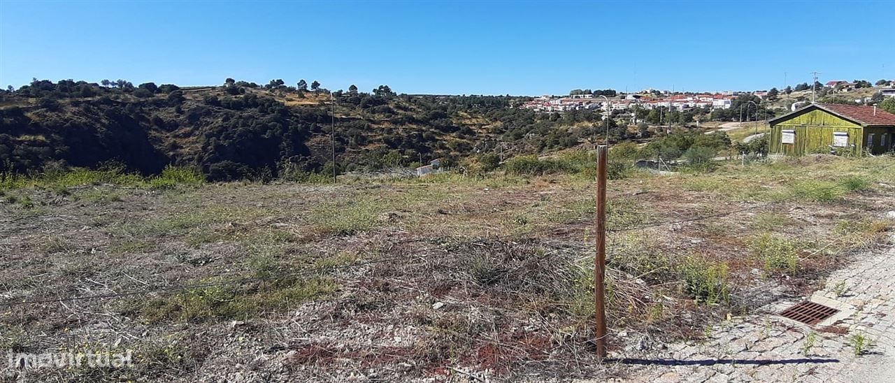 Lotes para construção, Bairro Verde, Miranda do Douro