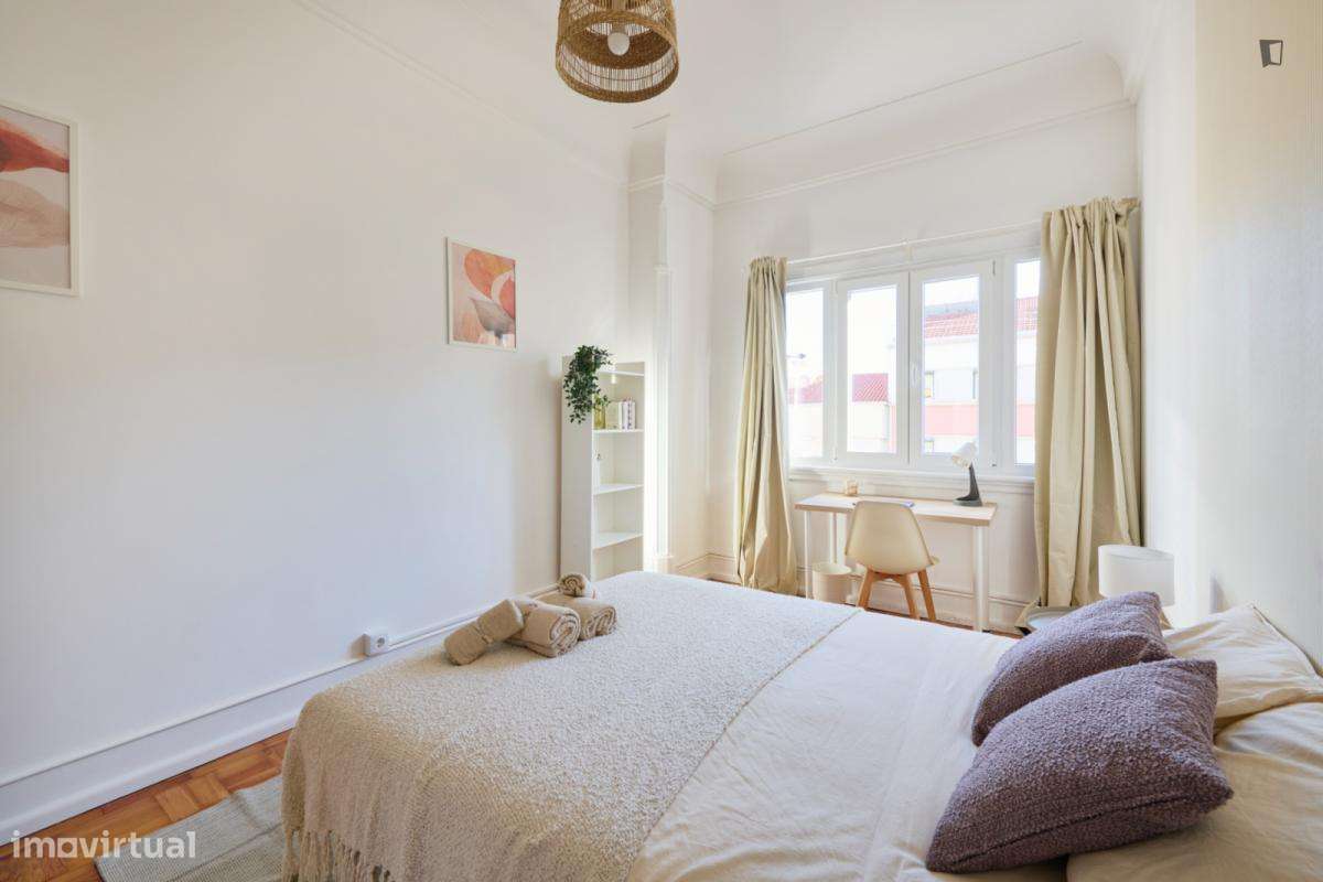 Quarto - localizado em Alameda Lisbon - Grande imagem: 5/10