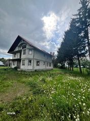 Casa la rosu, teren 1675mp, Fratautii Vechi - Imagine principală: 2/15