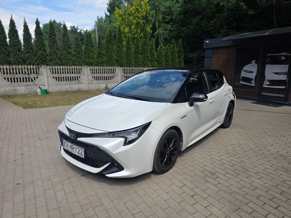 Toyota Corolla Seria E21 1.8 Hybrid Style 2021