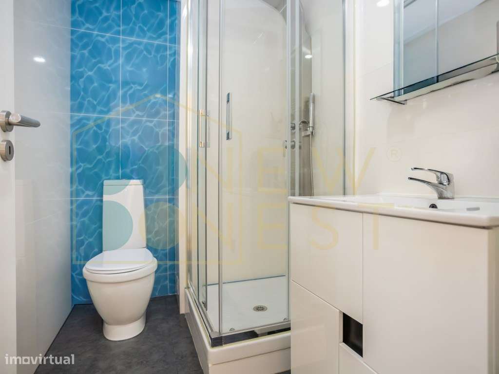 Moradia T2+2 com garagem e jardim, a dois passos do Parque do Serra...-16