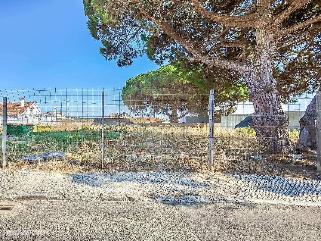 Terreno  para venda - Grande imagem: 2/5