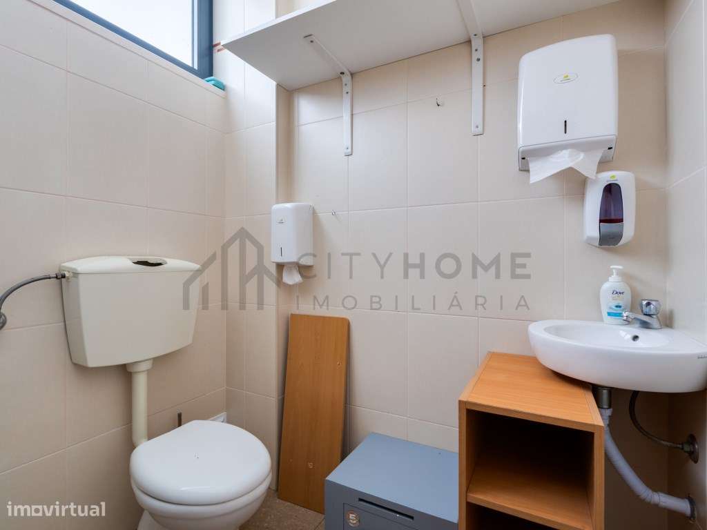 Espaço comercial em Loulé 'Chave na Mão'-13