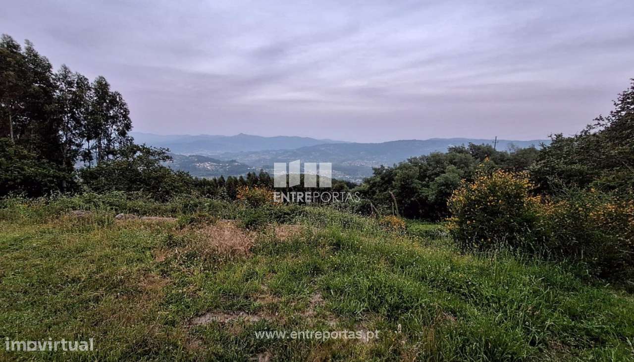 Venda de Terreno com anexos, Padreiro, Arcos de Valvevez - Grande imagem: 4/21