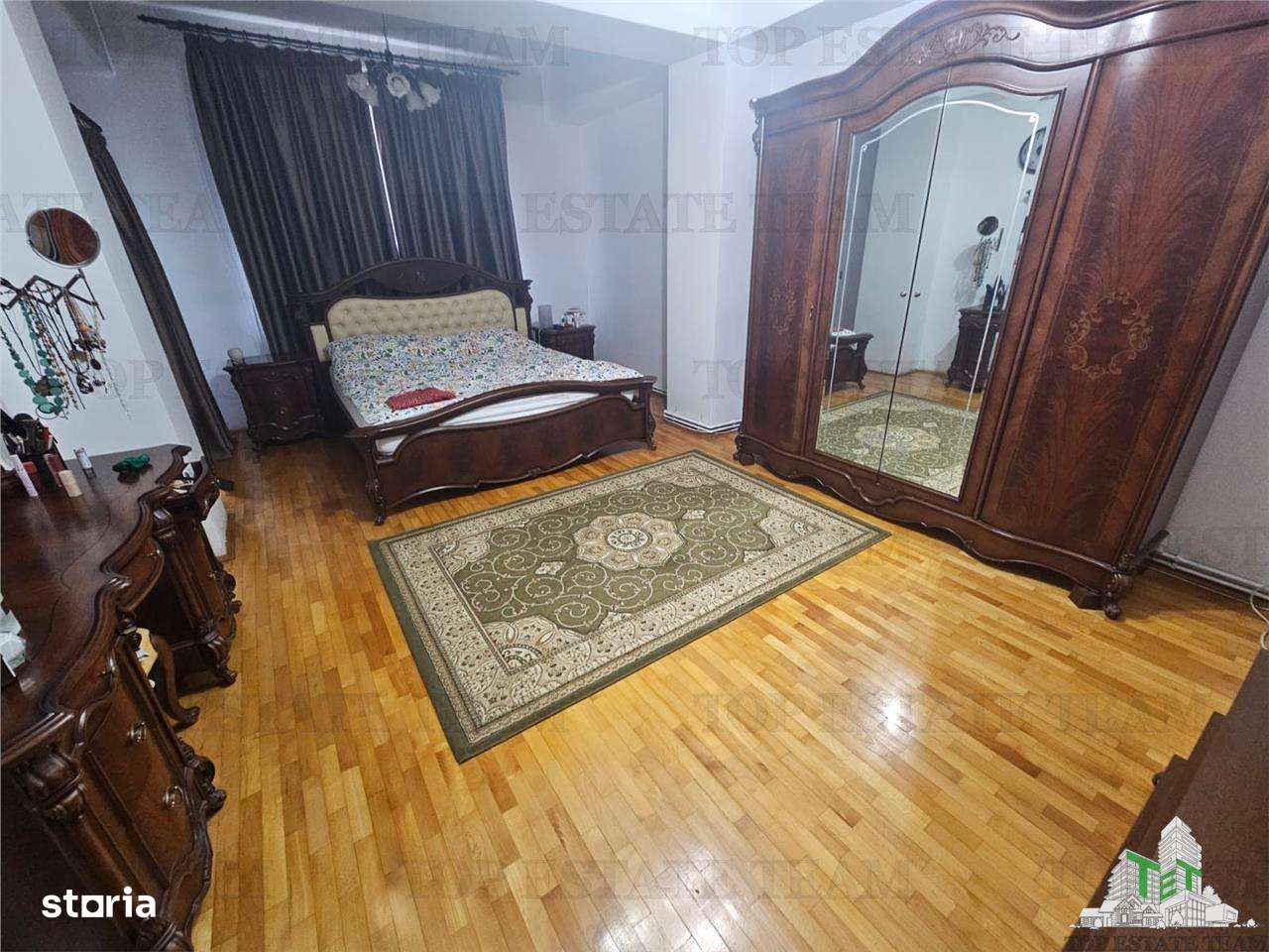 Vila spatioasa 670mp utili in zona Gorjului-Uverturii - Imagine principală: 5/14