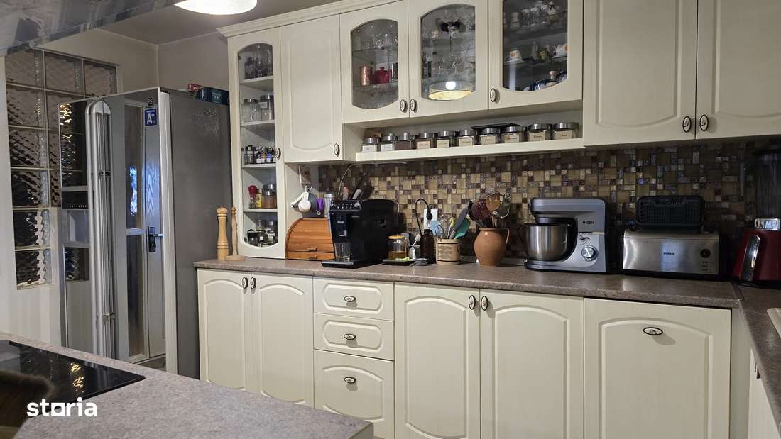 Apartament 4 camere in Deva, zona ultracentrala -Decebal-17