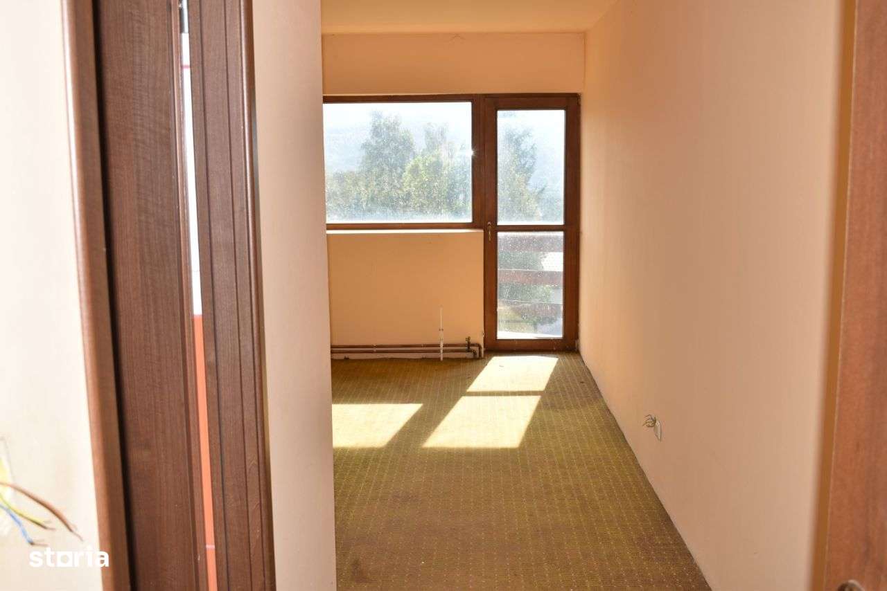 Pensiune/casa cu mai multe utilitati de vanzare in Bran-Predelut-19