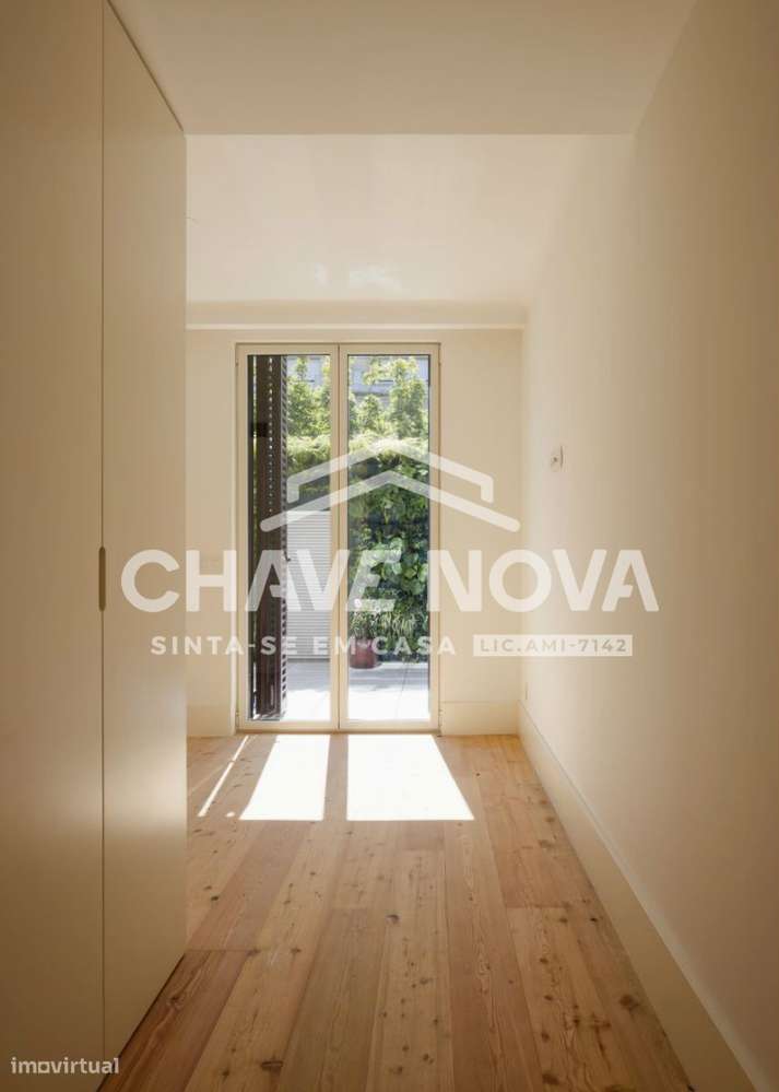 T4 Novo c/ Terraço e Varanda no coração da baixa do Porto - Grande imagem: 4/24