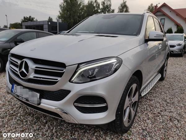 Mercedes-Benz GLE - 1