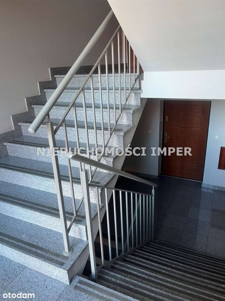 Przestronne 3-pokojowe mieszkanie z balkonem-6