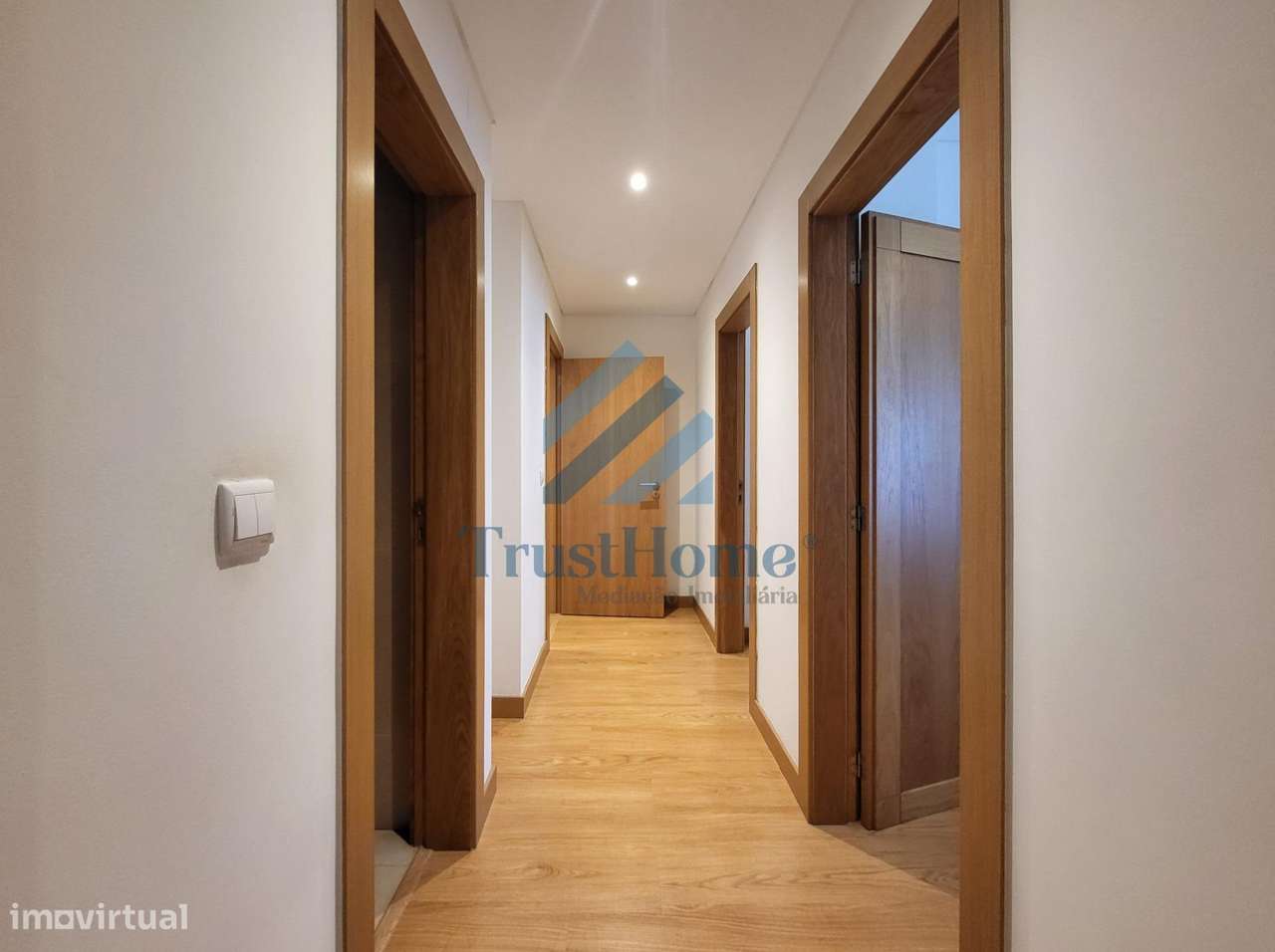 T3 em condomínio privado com dois lugares parqueamento-25