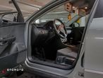 Volkswagen Passat 2.0 FSI Comfortline - 8