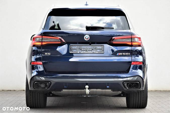 BMW X5 M M50i - 4