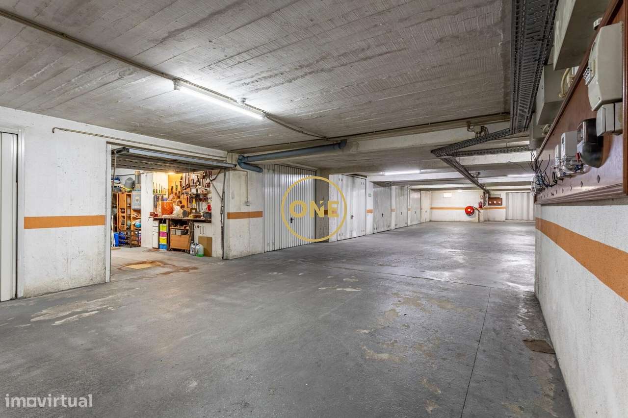 T2 com 108m2, garagem box + parqueamento, vistas Serra de Sintra | Pal-26