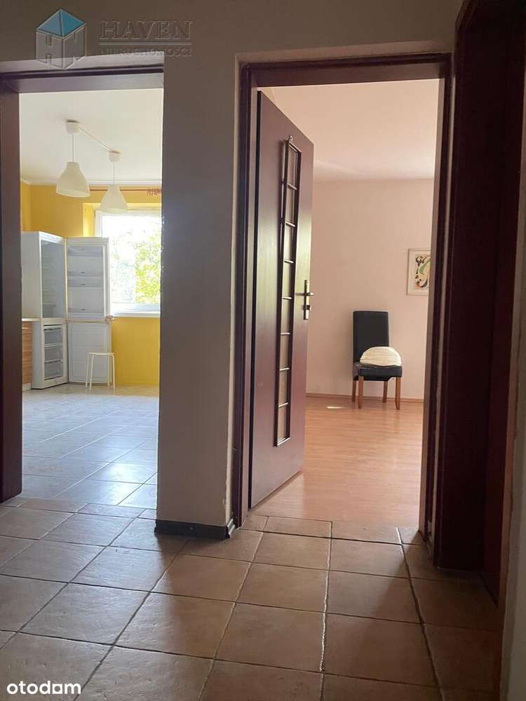 Przestronny dom z potencjałem-6