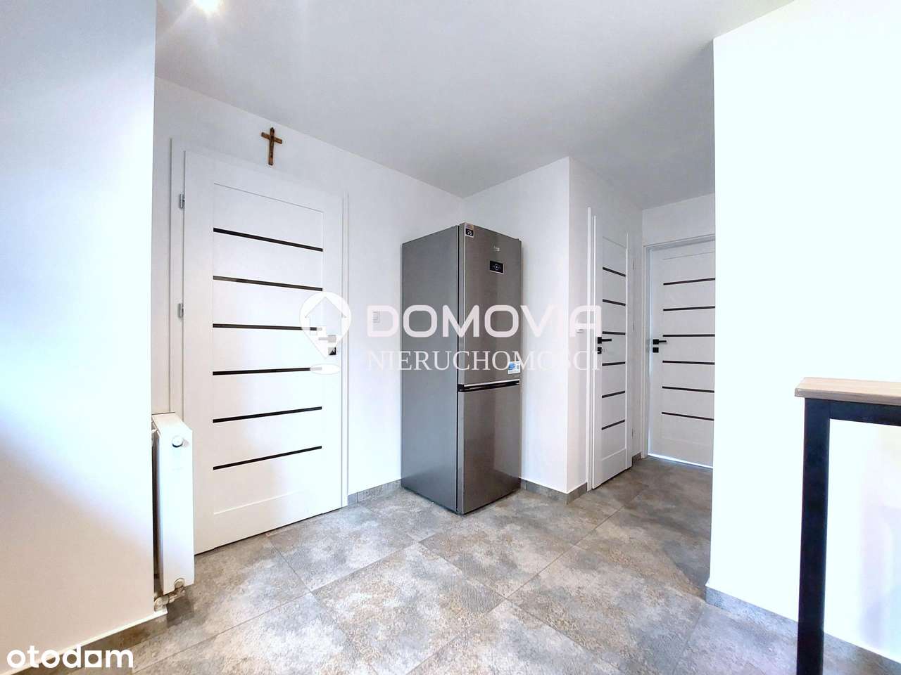 Dwupoziomowe mieszkanie niedaleko Starówki-3