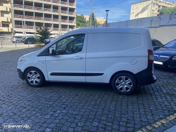 Ford Transit Courier IVA Dedutível 1.5 TDCi - 3