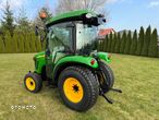 John Deere 3320 - 3