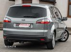 Ford S-Max - 10