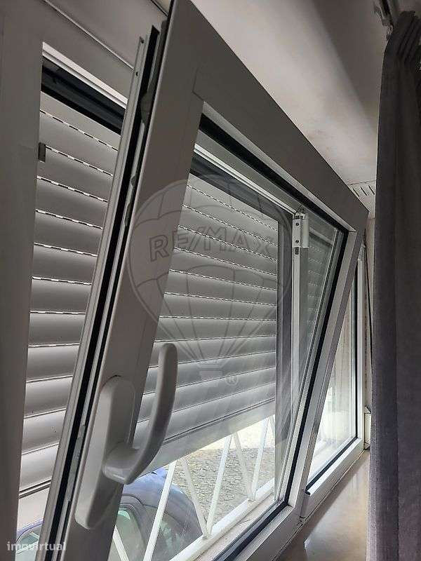 Apartamento T1 para arrendamento - Grande imagem: 2/12