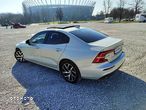 Volvo S60 T5 Momentum Pro - 7