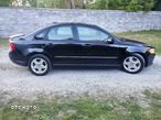 Volvo S40 2.0D - 33