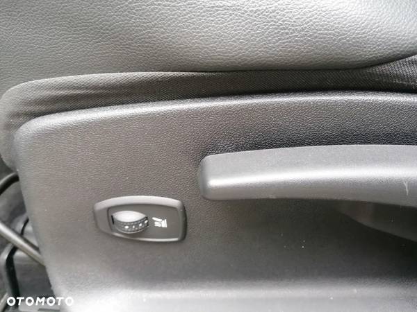 Renault Grand Scenic dCi 130 FAP Start & Stop Bose Edition - 23