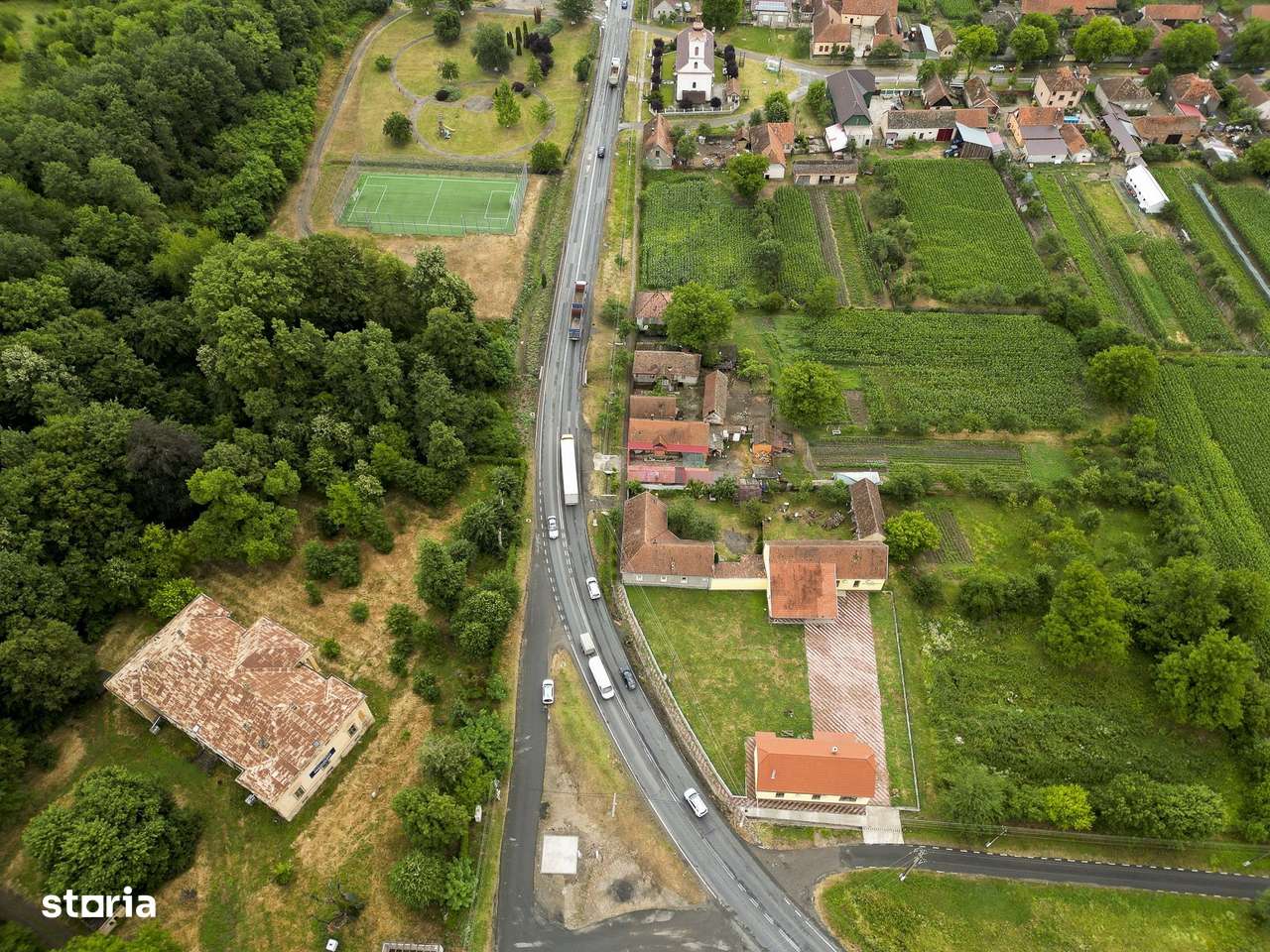 Teren şi casă în Odvoş - Imagine principală: 4/4