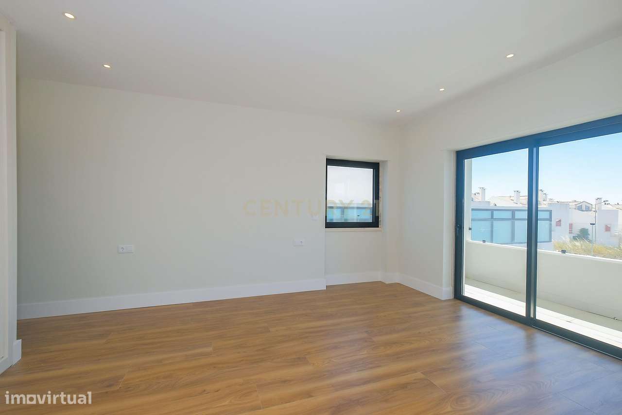 Moradia T5 com piscina, jardim, vista mar e Serra de Sintra | Murches,-15