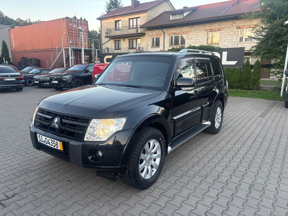 Mitsubishi Pajero IV (2007-) 3.2 DI-D Automatik Top 2010