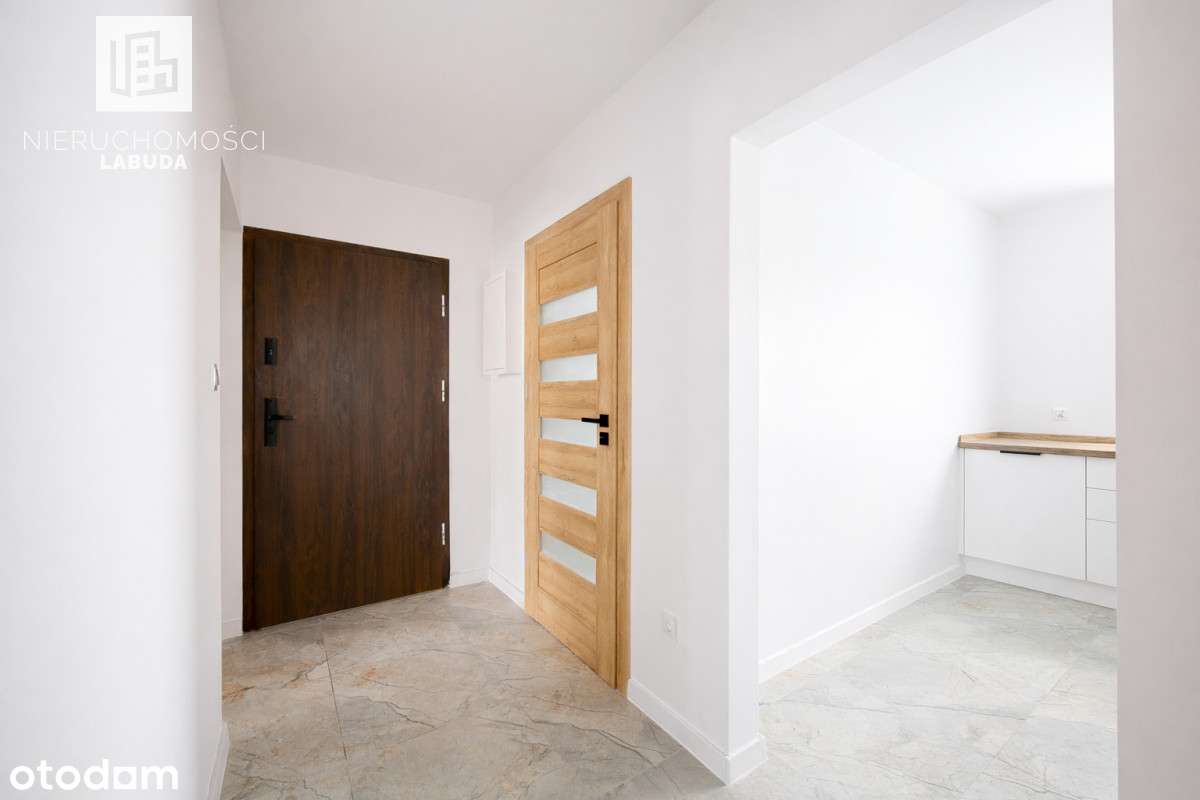 Duże mieszkanie 3 pokoje po generalnym remoncie-9