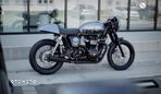 Triumph Thruxton - 7