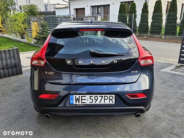 Volvo V40 CC D3 Drive-E Momentum - 4