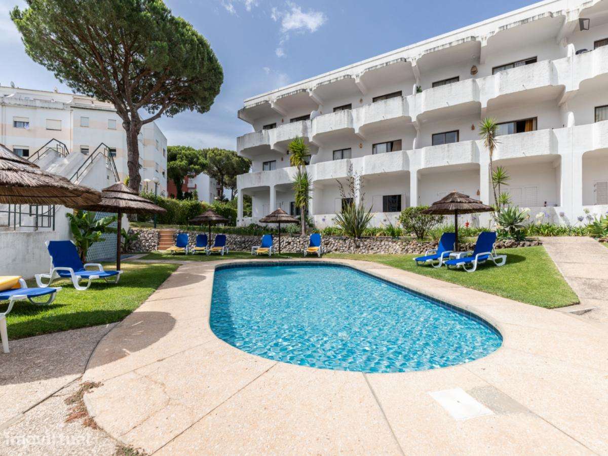 Apartamento com 1 quartos - localizado em Quarteira - Grande imagem: 4/7