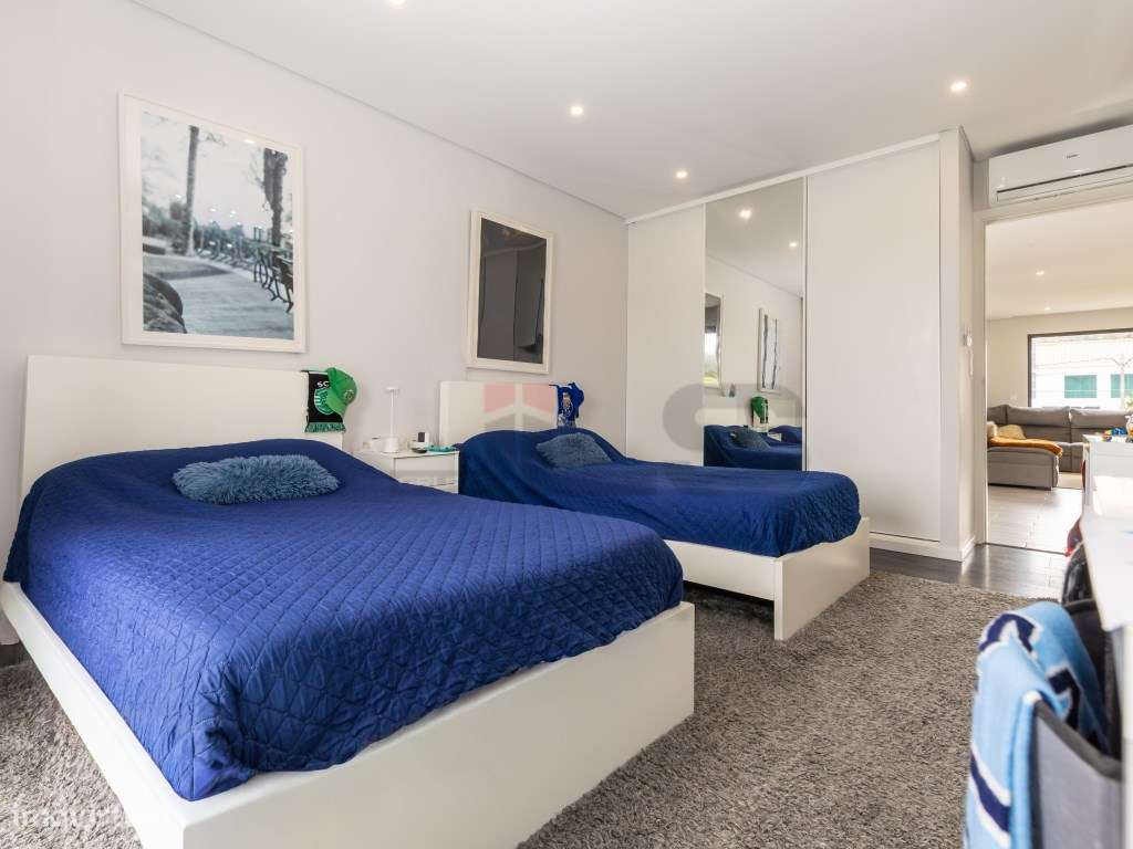 Refúgio Moderno com Vista e Design no Pico da Pedra, Ilha de São Mi...-57