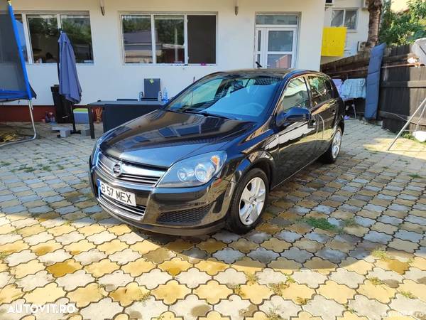 Opel Astra 1.7 CDTI DPF Cosmo - 1