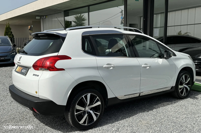 Peugeot 2008 1.6 BlueHDi Allure - 11