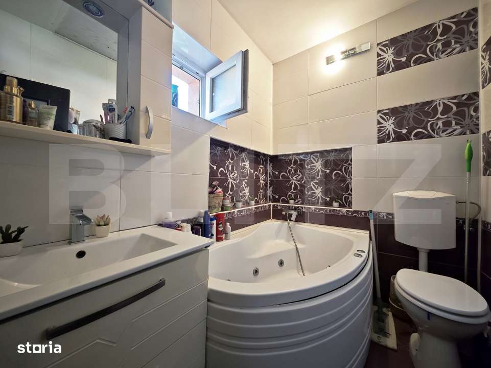 Apartament cu 3 camere + birou la casa cu curte, zona Iorga-Oradea - Imagine principală: 5/7