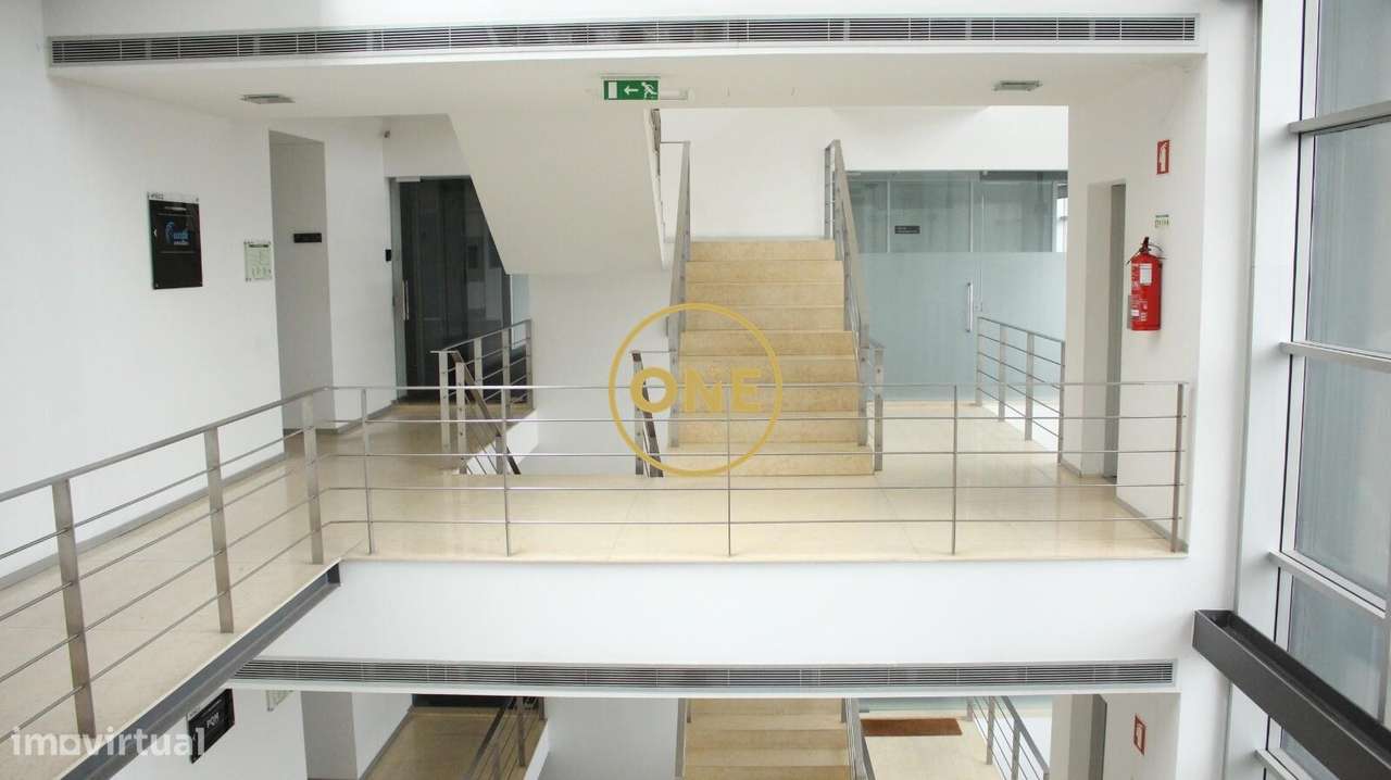 Escritório com 168m2 - Grande imagem: 5/8