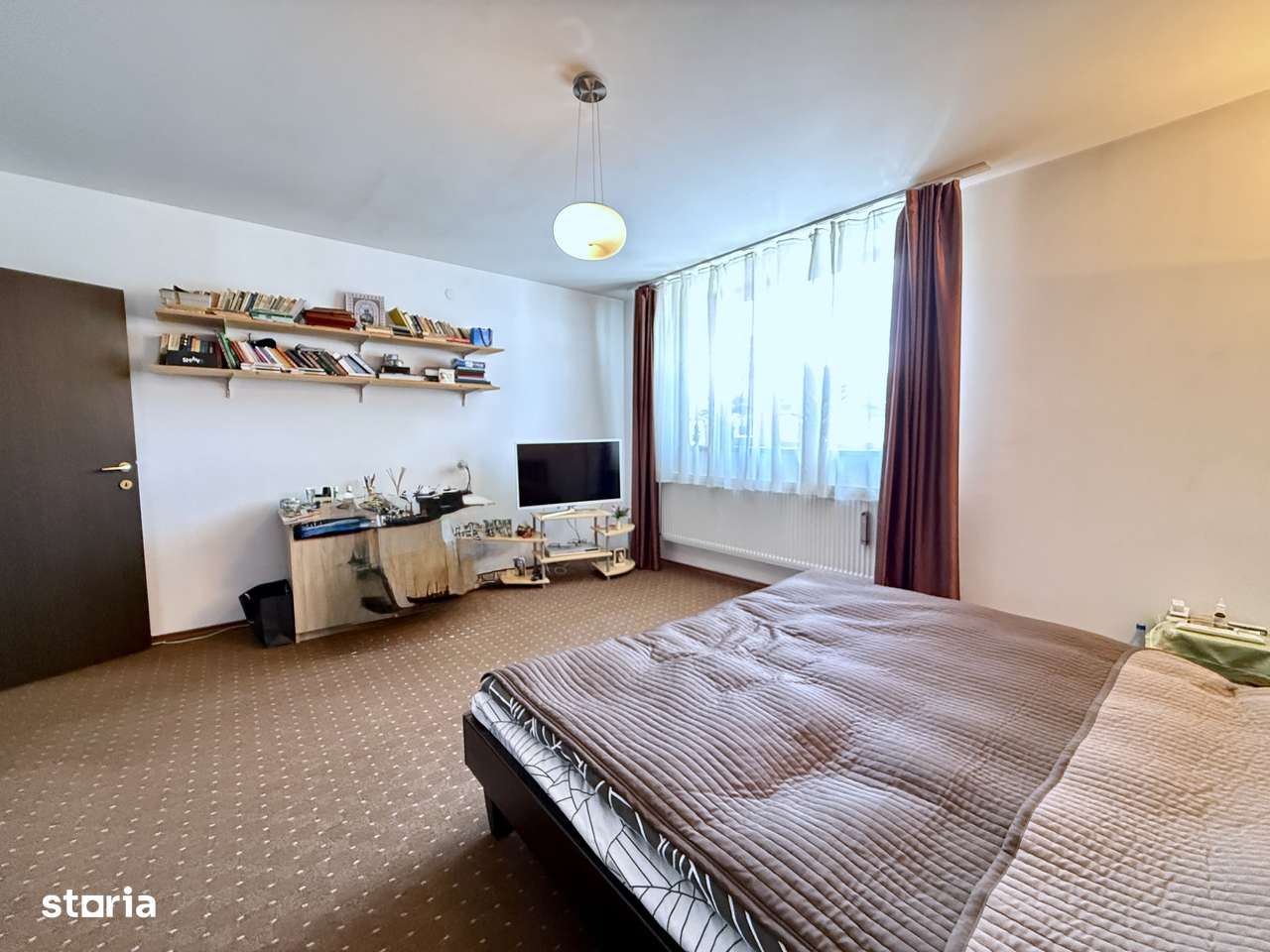 Casa Bartolomeu 10 minute de Centru! - Imagine principală: 5/15