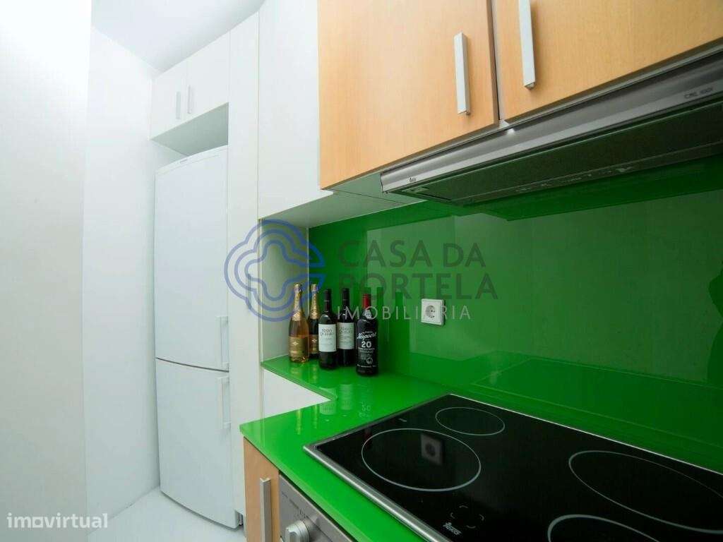 ❤️T1 parcialmente mobilado ( ( MESA e 4 CADEIRAS,SOFÁ,2 MESAS CABECEIR - Grande imagem: 5/24