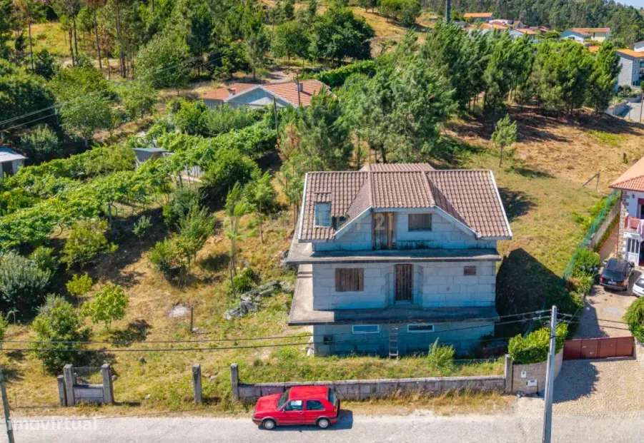 Casa T3 de pedra, em Avessadas e Rosém, Marco de Canaveses-14