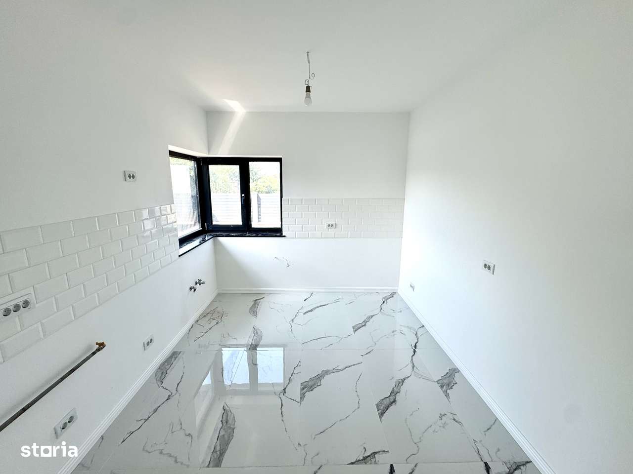 500 mp teren!PLACA!2 BĂI!Încălzire în pardoseală!Casa  4 camere Dancu - Imagine principală: 4/11