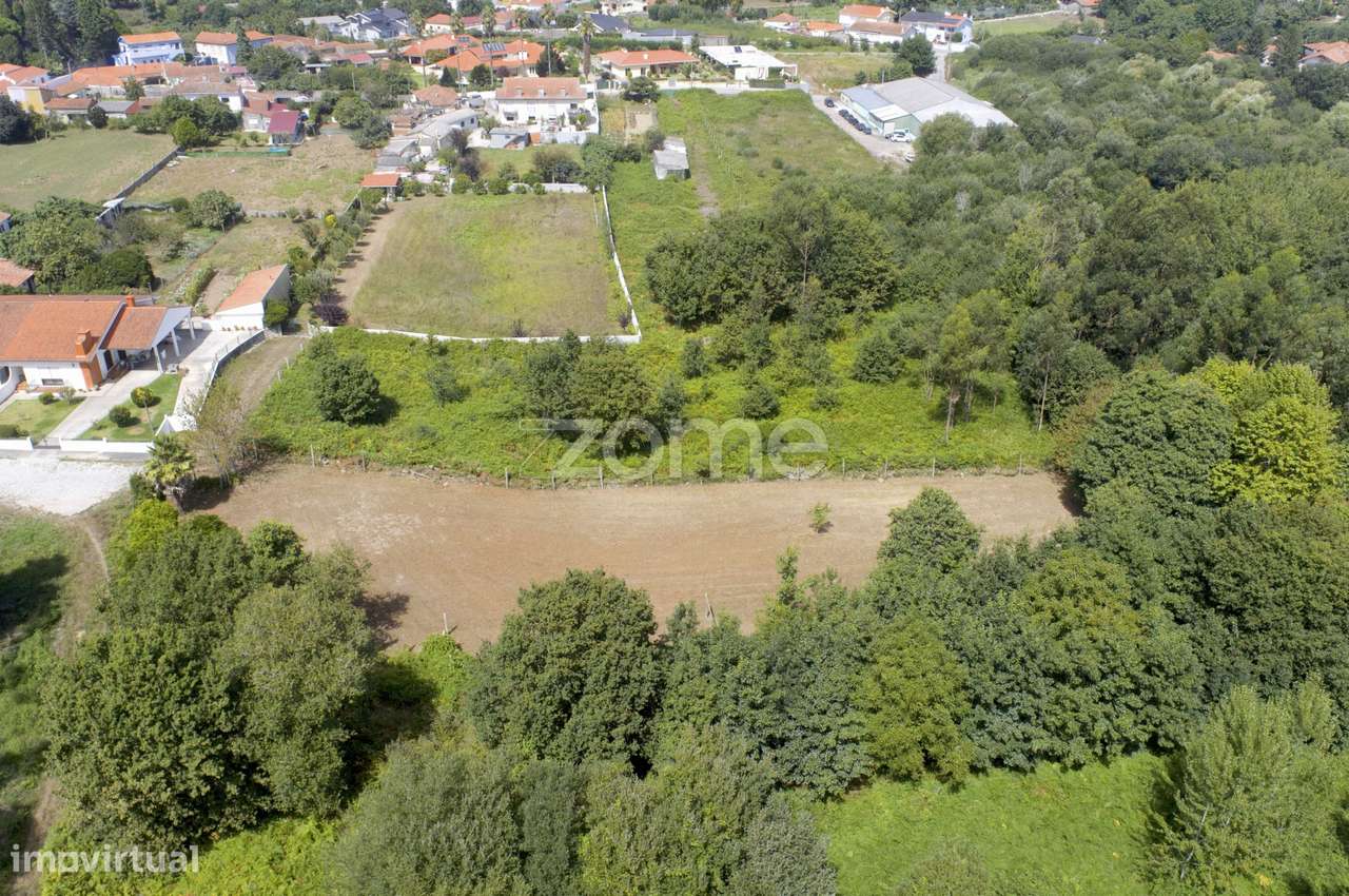 Terreno com 2.400 m2 para exploração agrícola - Pedroso, Gaia - Grande imagem: 5/15