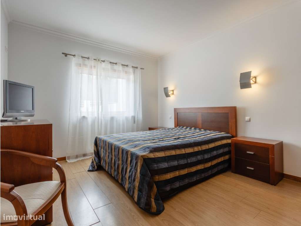 Moradia T3+1 com Piscina e elevador a 15 minutos de Coimbra - Grande imagem: 5/28