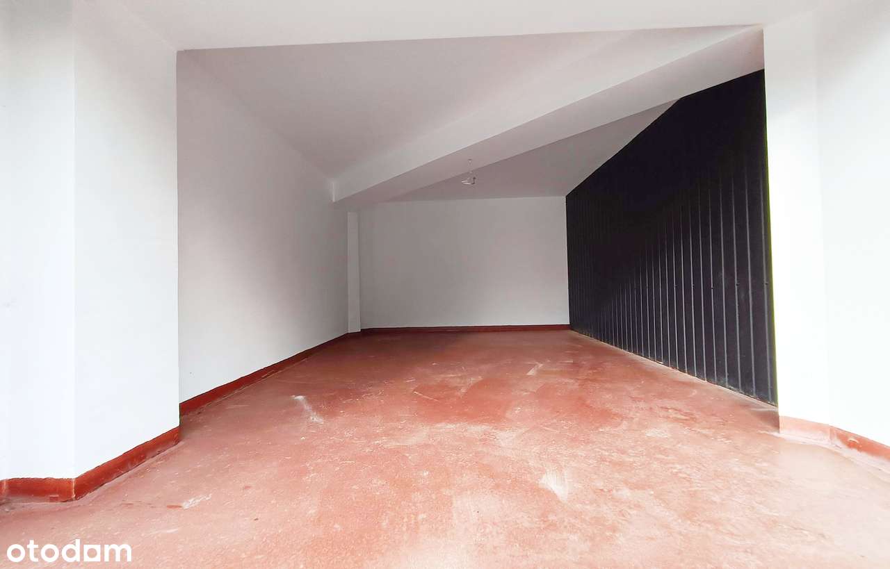 Garaż Tomaszów Lubelski, Wyszyńskiego 9-5