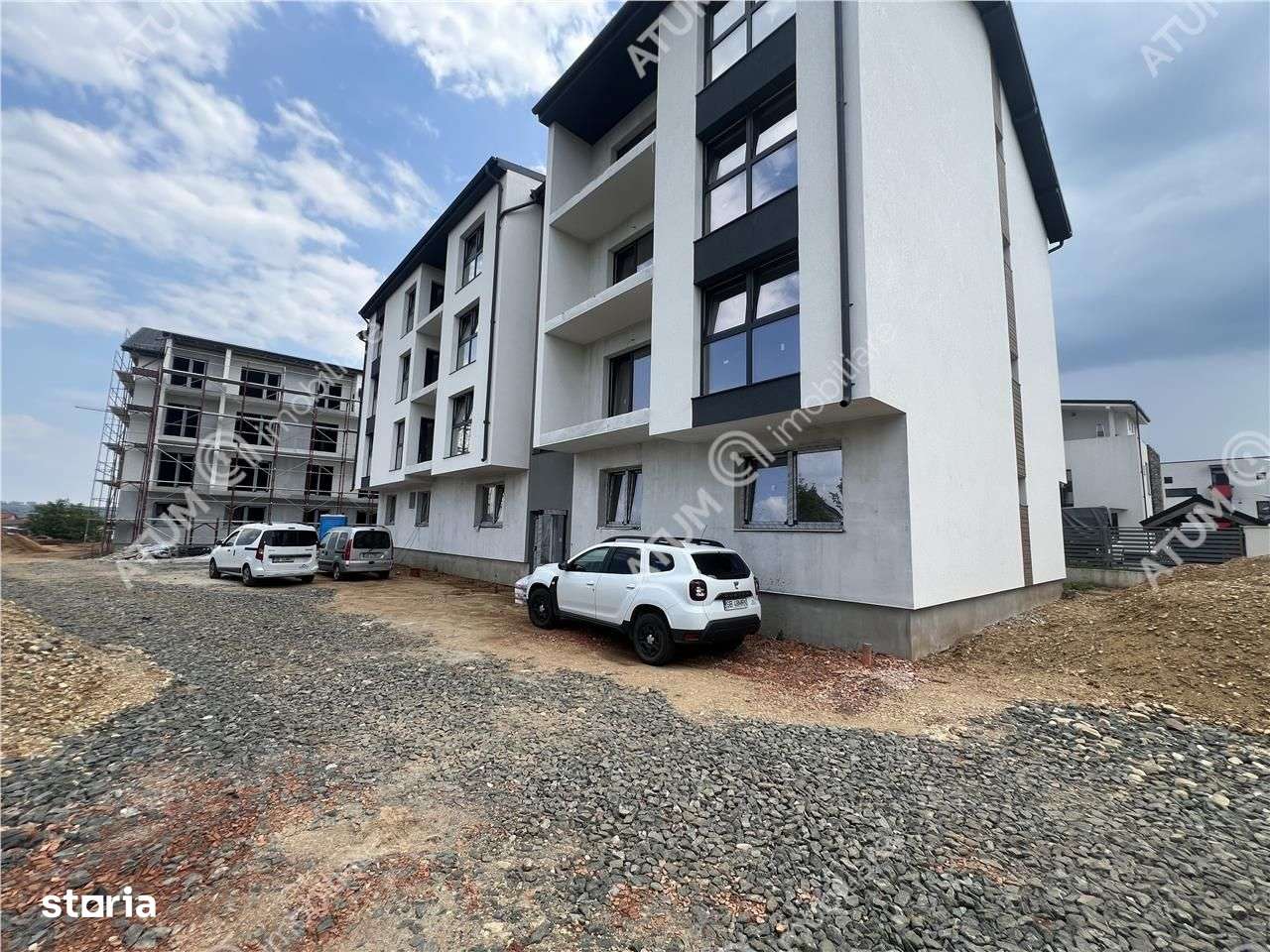 Apartament cu 3 camere decomandate etaj 1 zona Shopping City - Imagine principală: 5/10