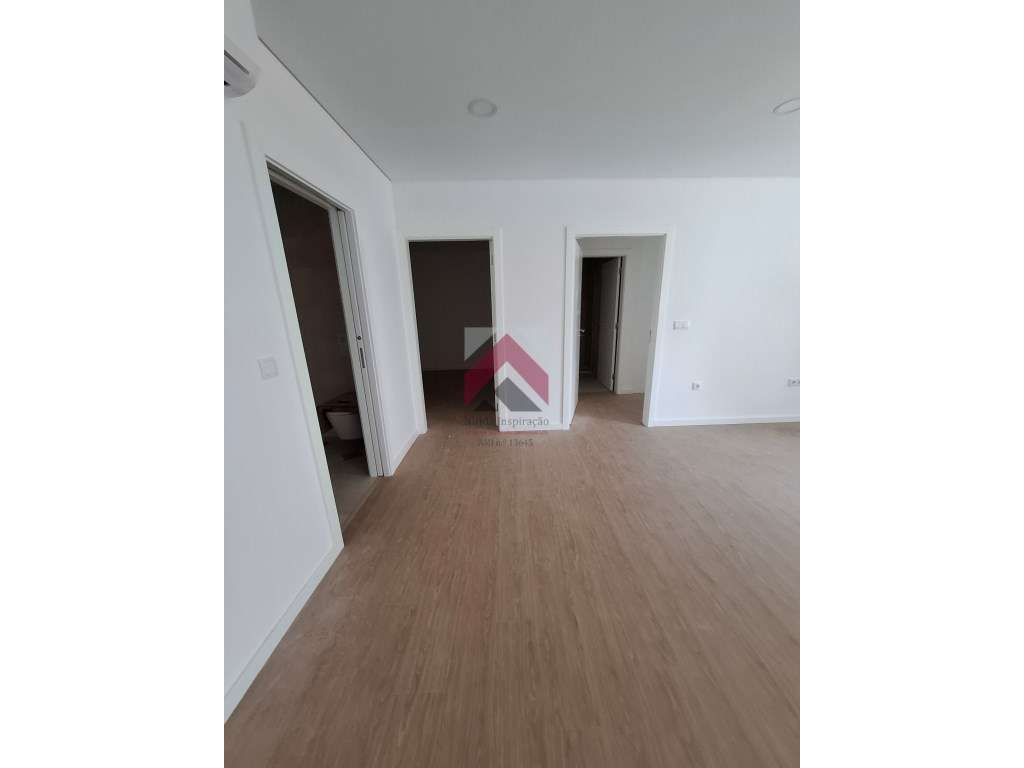Apartamento T1 + 1 em Esgueira, Aveiro-6