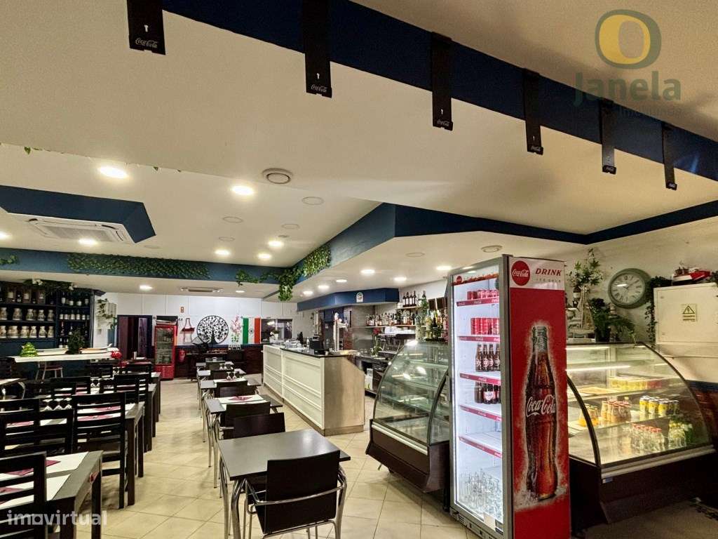 Restaurante/Bar para Venda na Prestigiada Av. 5 de Outubro em Faro - Grande imagem: 4/24